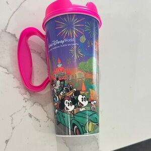 Disney Travel Mug with hot Pink Lid
